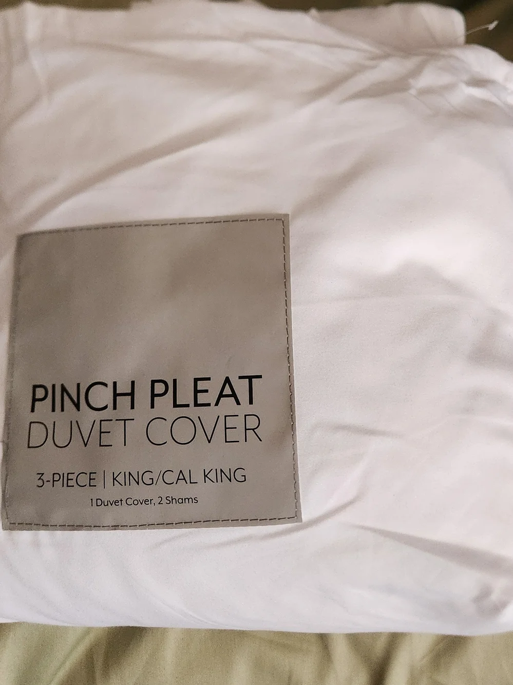 Pinch Pleat White Duvet Cover King/Cal King - 3 Piece